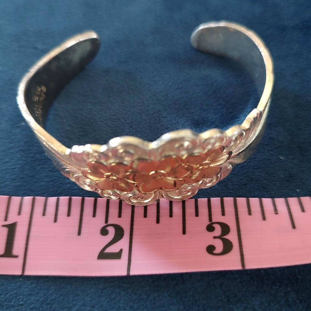 Elegant 2 Tone Silver Floral Bracelet - Picture 5 of 5